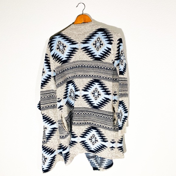 Baby blue aztec cardigan - Picture 6 of 7